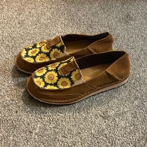 Ariat Brown and Yellow Sunflower Moccasins